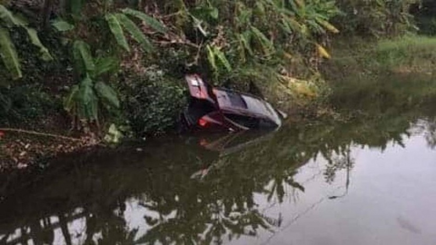 Thanh Hoá: Ô tô lao xuống sông, 3 người tử vong